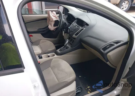 2014 Ford Focus Se from USA, damaged, VIN 1FADP3K21EL448658